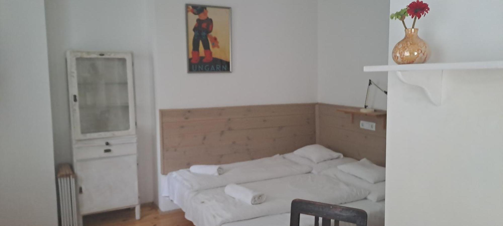 Plitzner Belvarosi Apartmanhaz Eğri Dış mekan fotoğraf