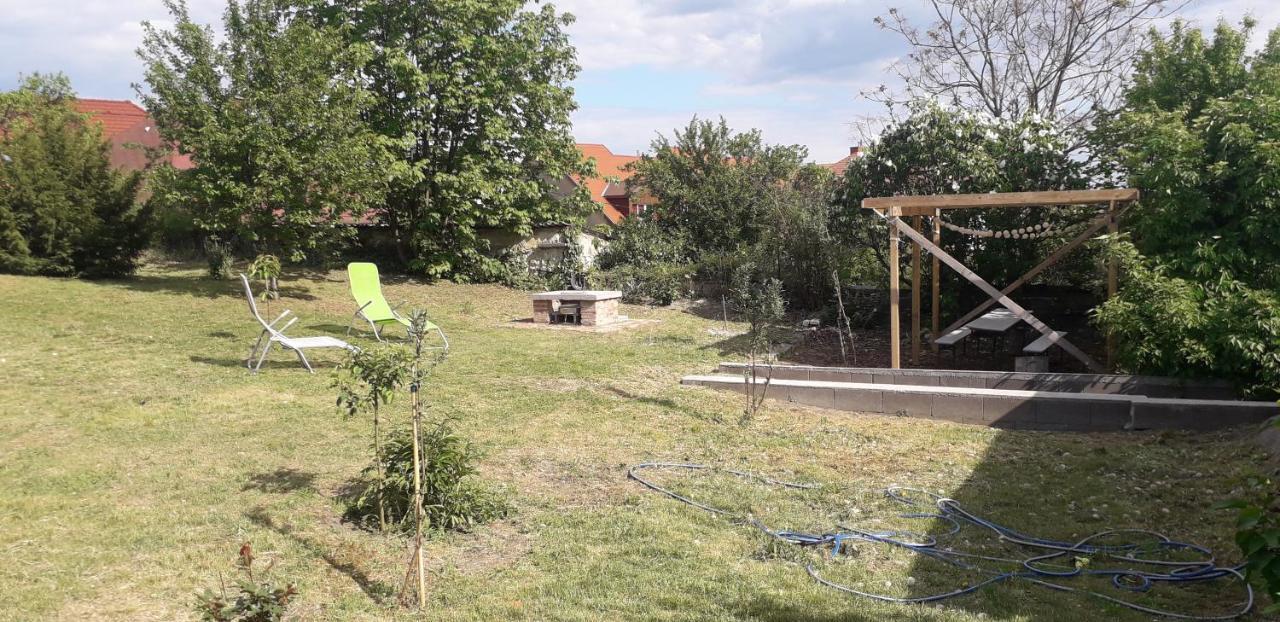 Plitzner Belvarosi Apartmanhaz Eğri Dış mekan fotoğraf